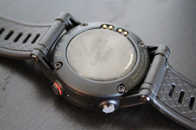 Спортивные GPS- часы Garmin fenix 2.