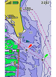 Картографія BlueChart g3 містить дані Garmin та Navionics®, підводні контури забезпечують відображення ліній глибина з ізобатами до 30 см