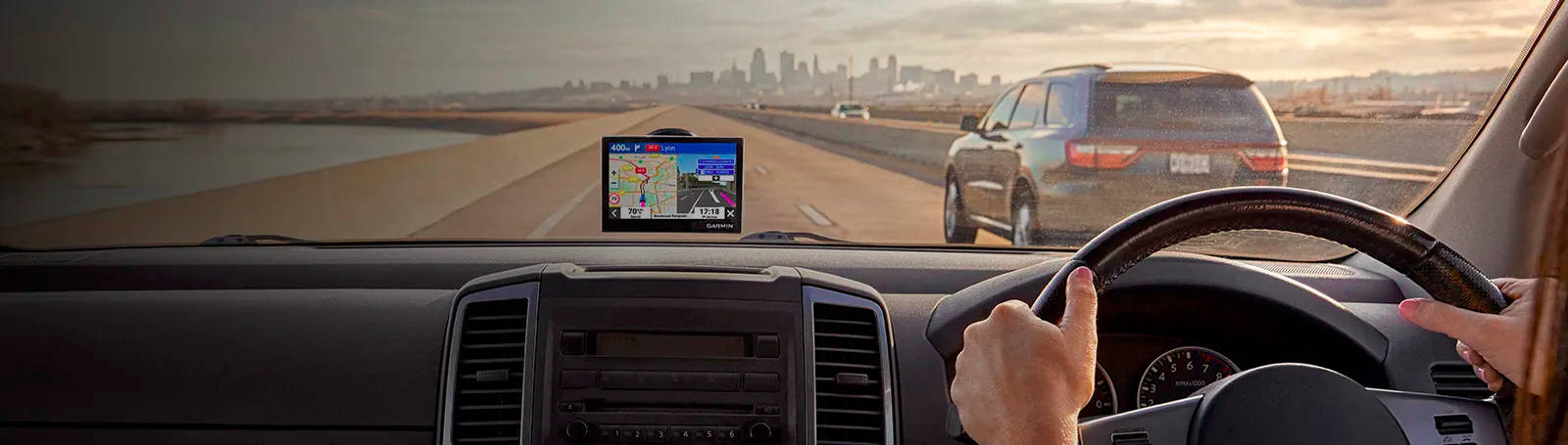 Garmin Drive<sup>™</sup> 53 010-02858-11 зображення