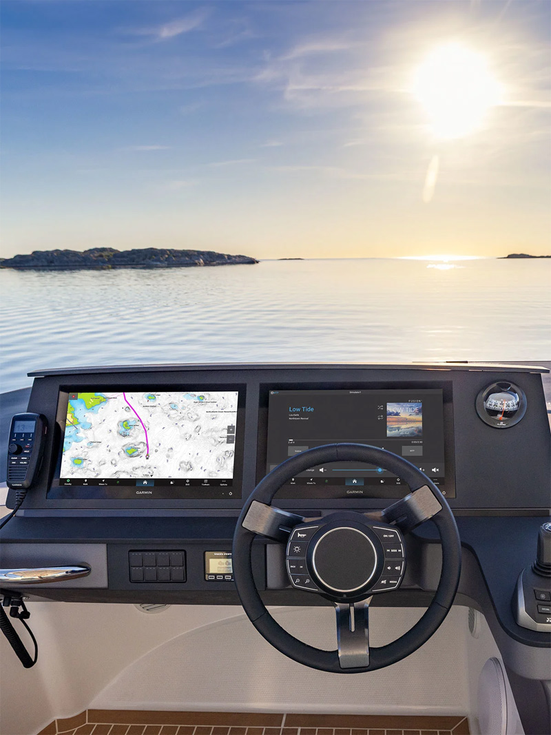 ЧІТКІСТЬ, КОНТРОЛЬ ТА РОЗКІШ ЗА штурвалом 010-03176-02 зображення