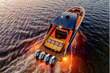 Lumishore, лідер у галузі морського світлодіодного освітлення, стає частиною Garmin
