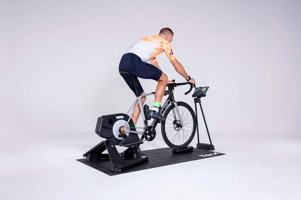 Garmin та Zwift оголосили про розширену інтеграцію для велотренажерів Tacx NEO 2T і Tacx NEO 3M