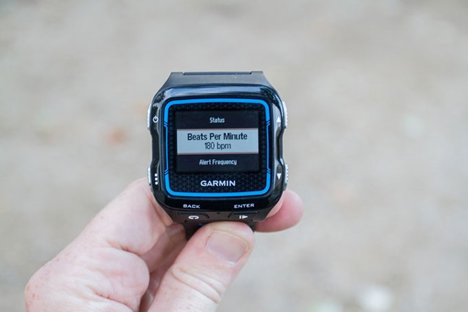 Спортивные GPS-часы для мультиспорта Garmin Forerunner 920XT