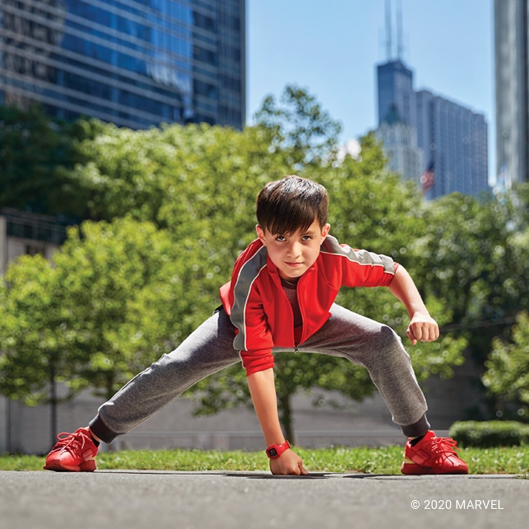 З новим трекером активності від Garmin дитина зможе досліджувати світ, активно рухаючись, розучувати цікаві вправи та отримувати нові знання у захоплюючій та безпечній грі.