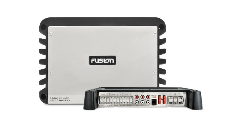 П'ятиканальний підсилювач звуку Fusion Signature 1600 Ватт