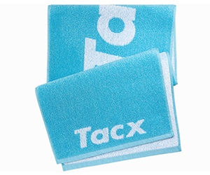 Рушник Tacx відмінно вбирає піт та вологу і використовується багатьма професійними велосипедистами