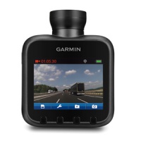 Видеорегистраторы Garmin Dash Cam 10 и Dash Cam 20 в продаже