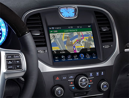 Новая навигационная система для автомобилей Chrysler и Dodge от Garmin